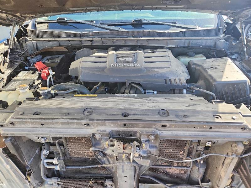 2020 Nissan Titan SV