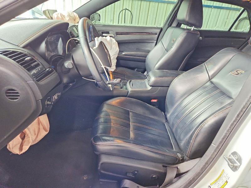 2016 Chrysler 300 s