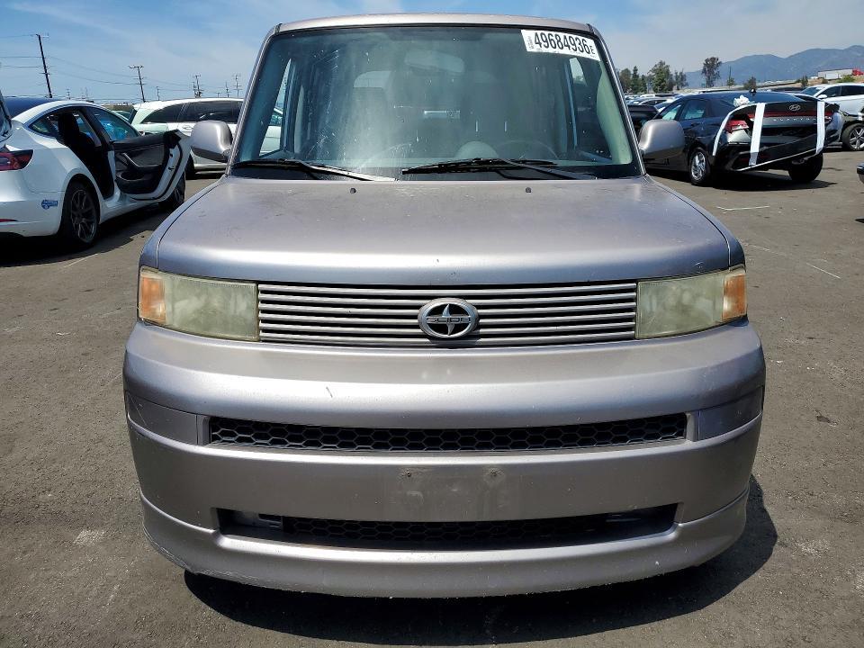 2005 Scion XB