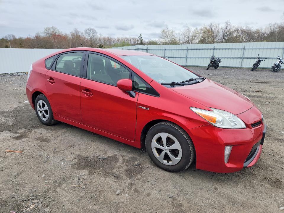 2015 Toyota Prius Three