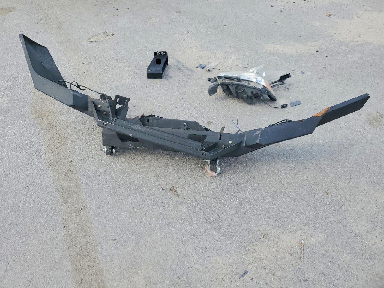 2016 Toyota Tacoma SR