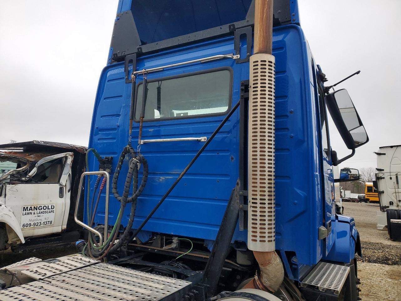 2018 Volv O VNL Semi Truck