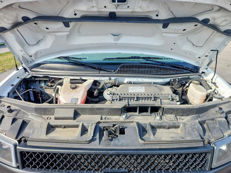 2023 Chevrolet Express G3500 ls