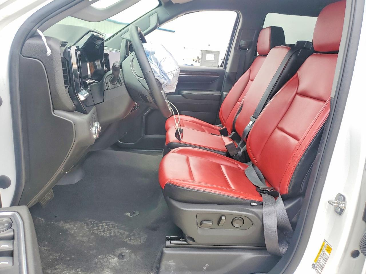 2023 GMC Sierra C1500 SLE