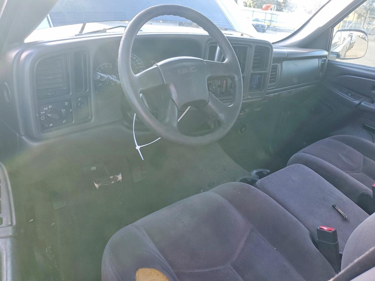 2006 GMC Sierra C2500 Heavy Duty