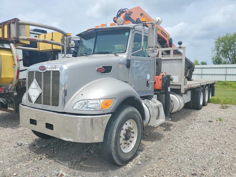2012 Peterbilt 348