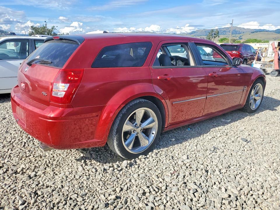 2005 Dodge Magnum r