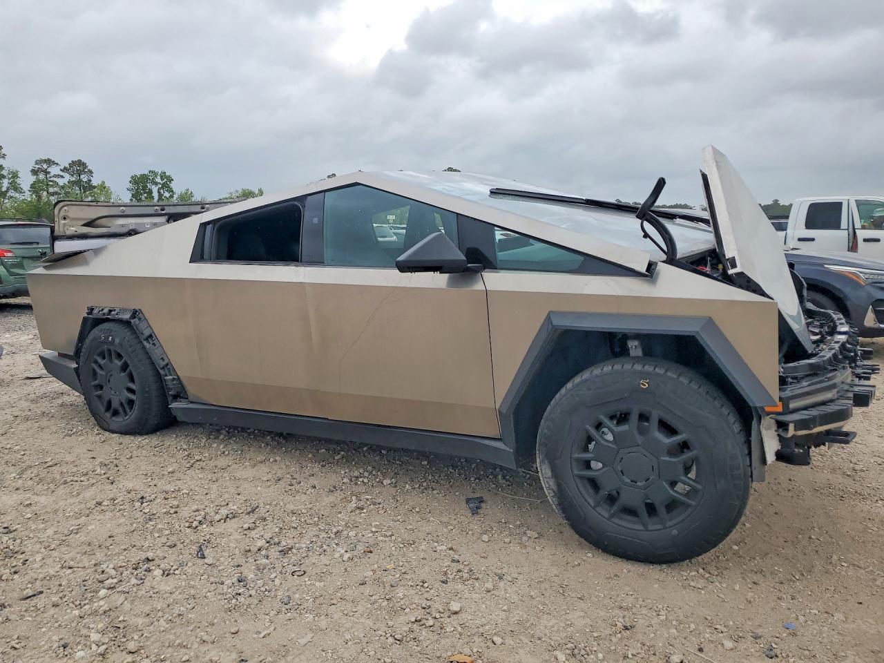 2024 Tesla Cybertruck