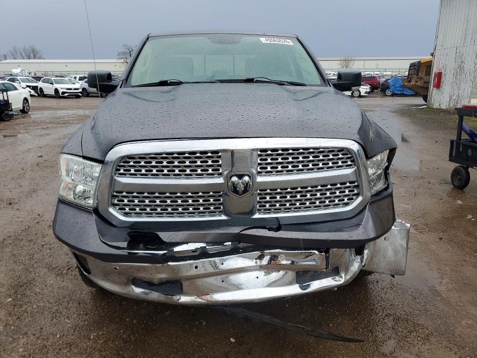 2015 Dodge Ram 1500 slt
