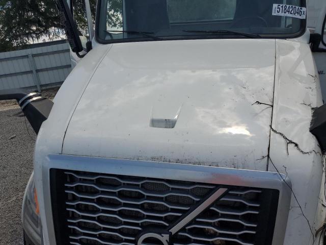 2022 Volv O VNL Semi Truck