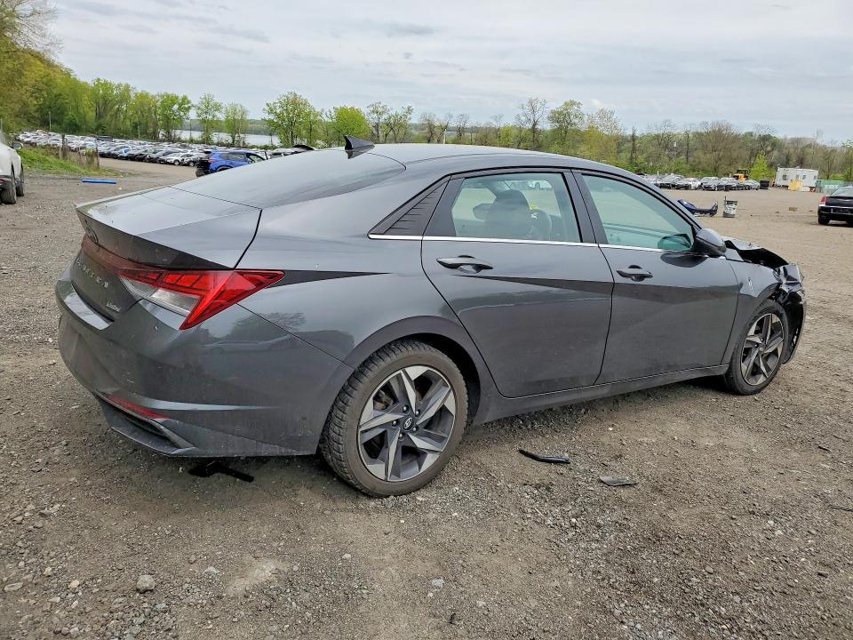 2022 Hyundai Elantra Limited