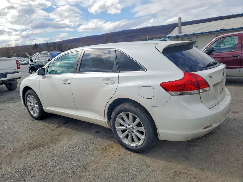 2010 Toyota Venza awd 4cyl