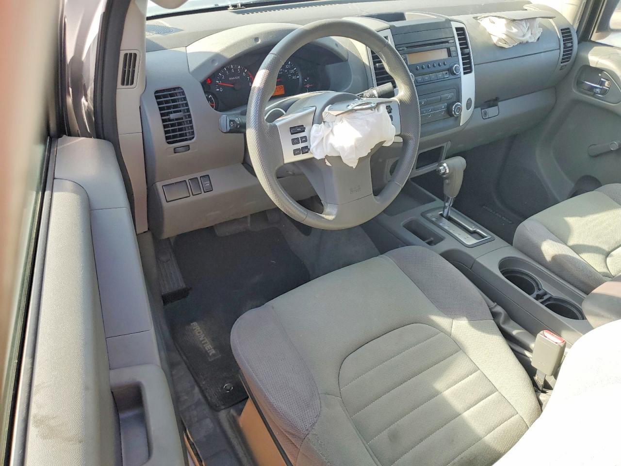 2014 Nissan Frontier S