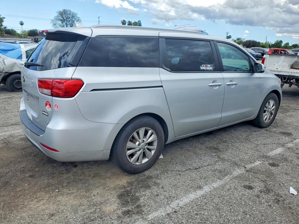 2015 KIA Sedona lx