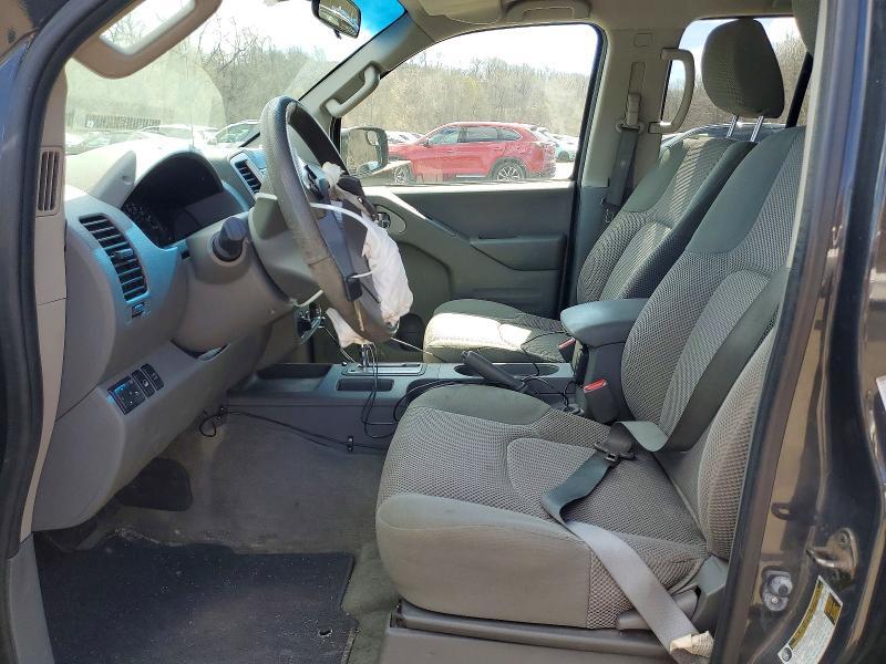 2015 Nissan Frontier SV