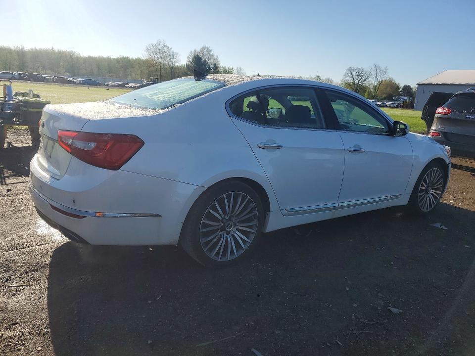 2014 KIA Cadenza Premium