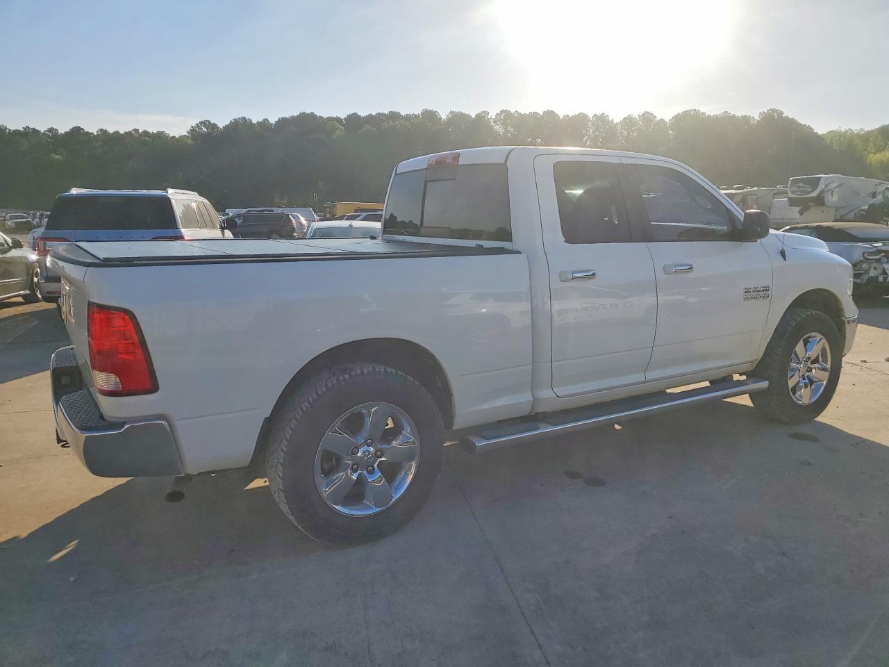 2015 Dodge RAM 1500 SLT