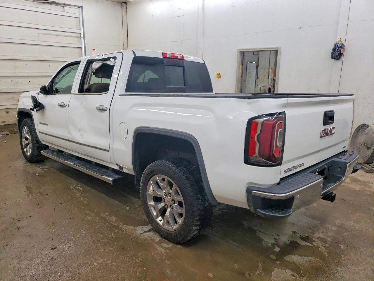 2018 GMC Sierra K1500 SLT