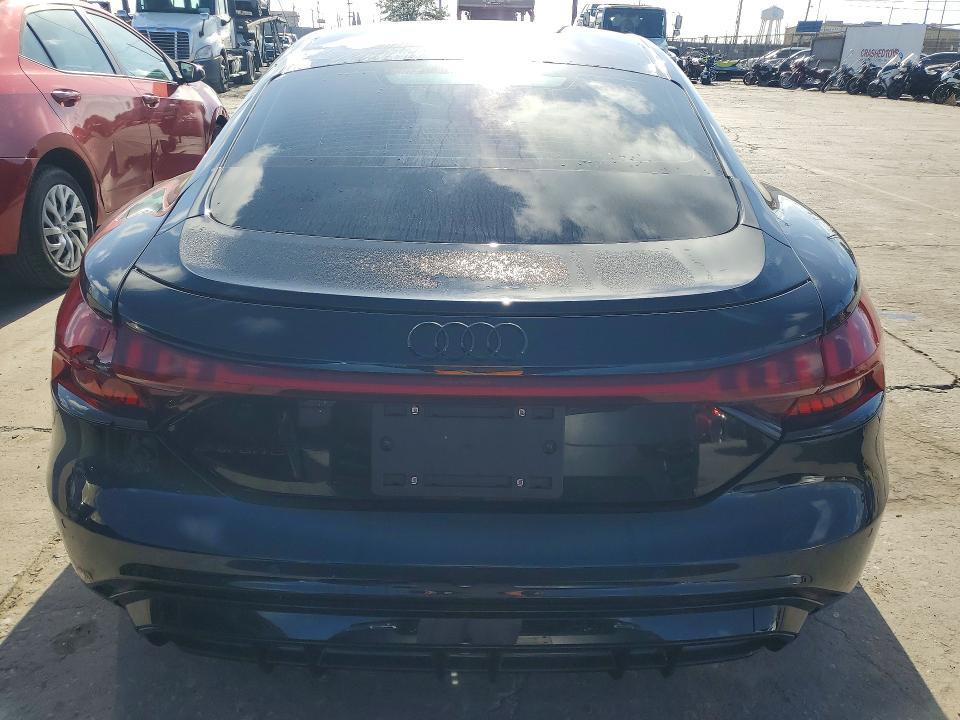 2022 Audi E-tron gt Premium Plus