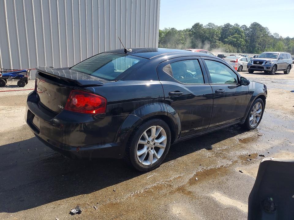 2014 Dodge Avenger r