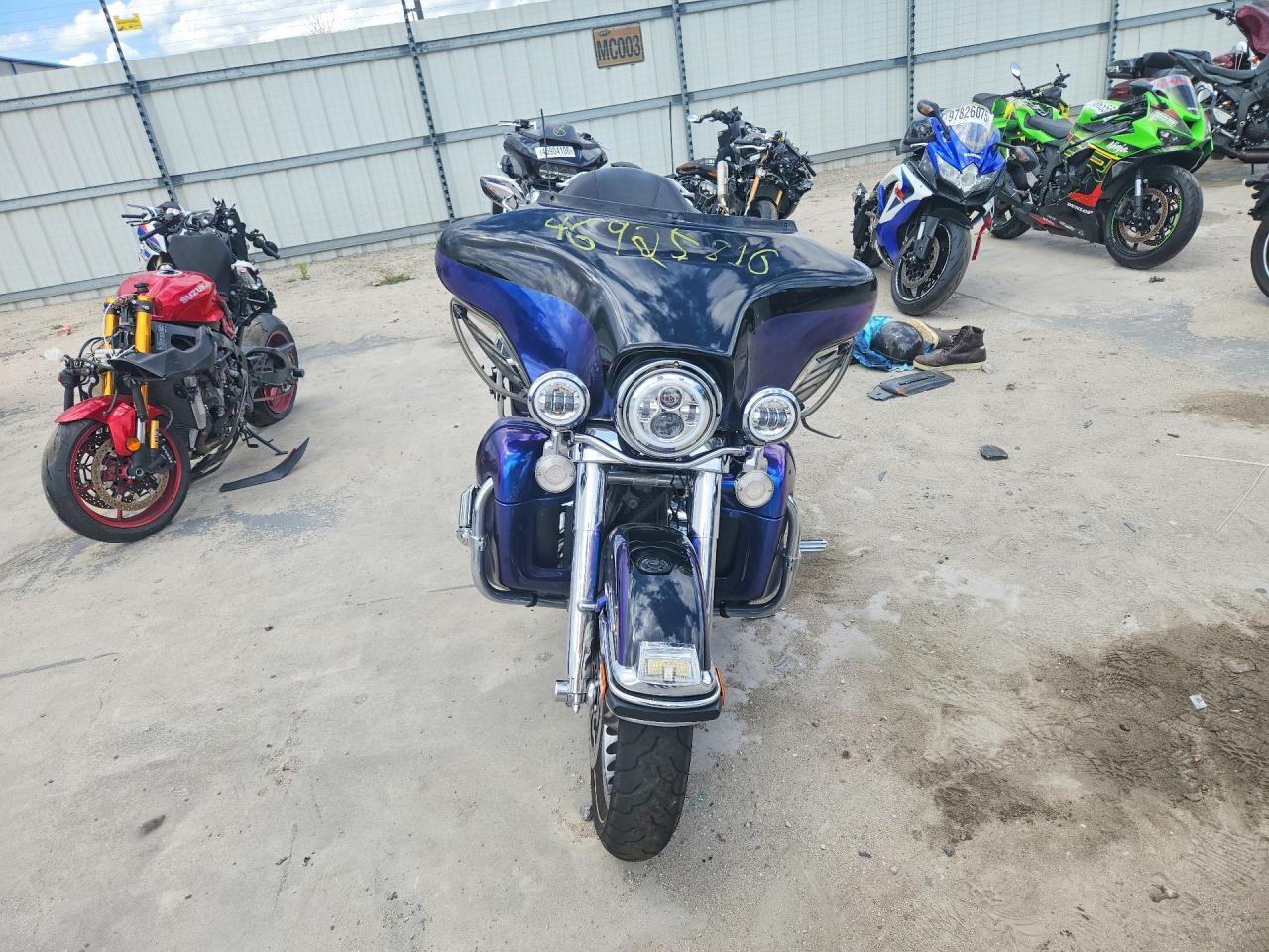 2010 Harley-Davidson Flhtk
