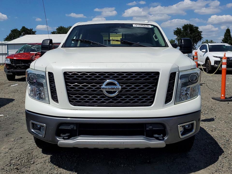 2017 Nissan Titan PRO-4X