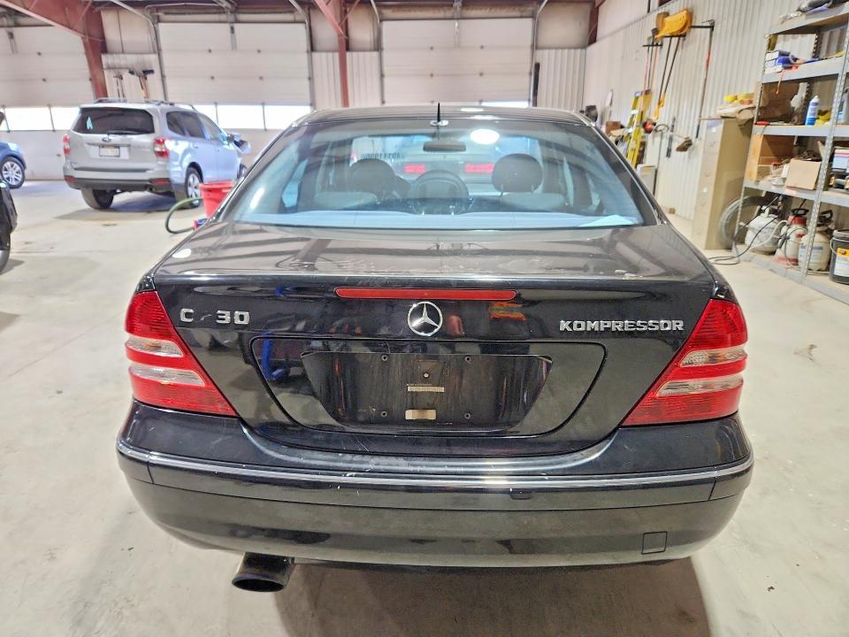2005 Mercedes-Benz C 230k Sport Sedan