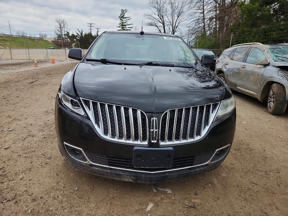 2011 Lincoln Townhouse MKX
