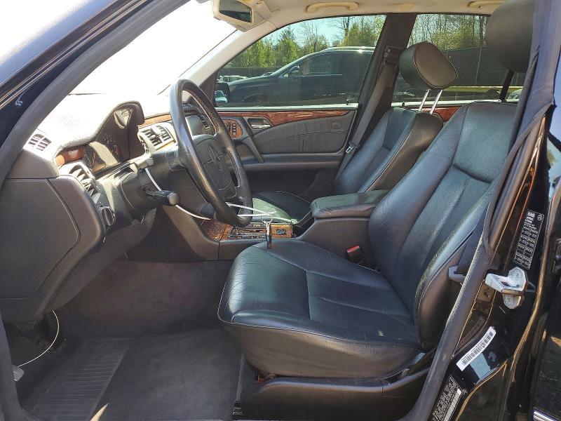 1999 Mercedes-Benz E 320