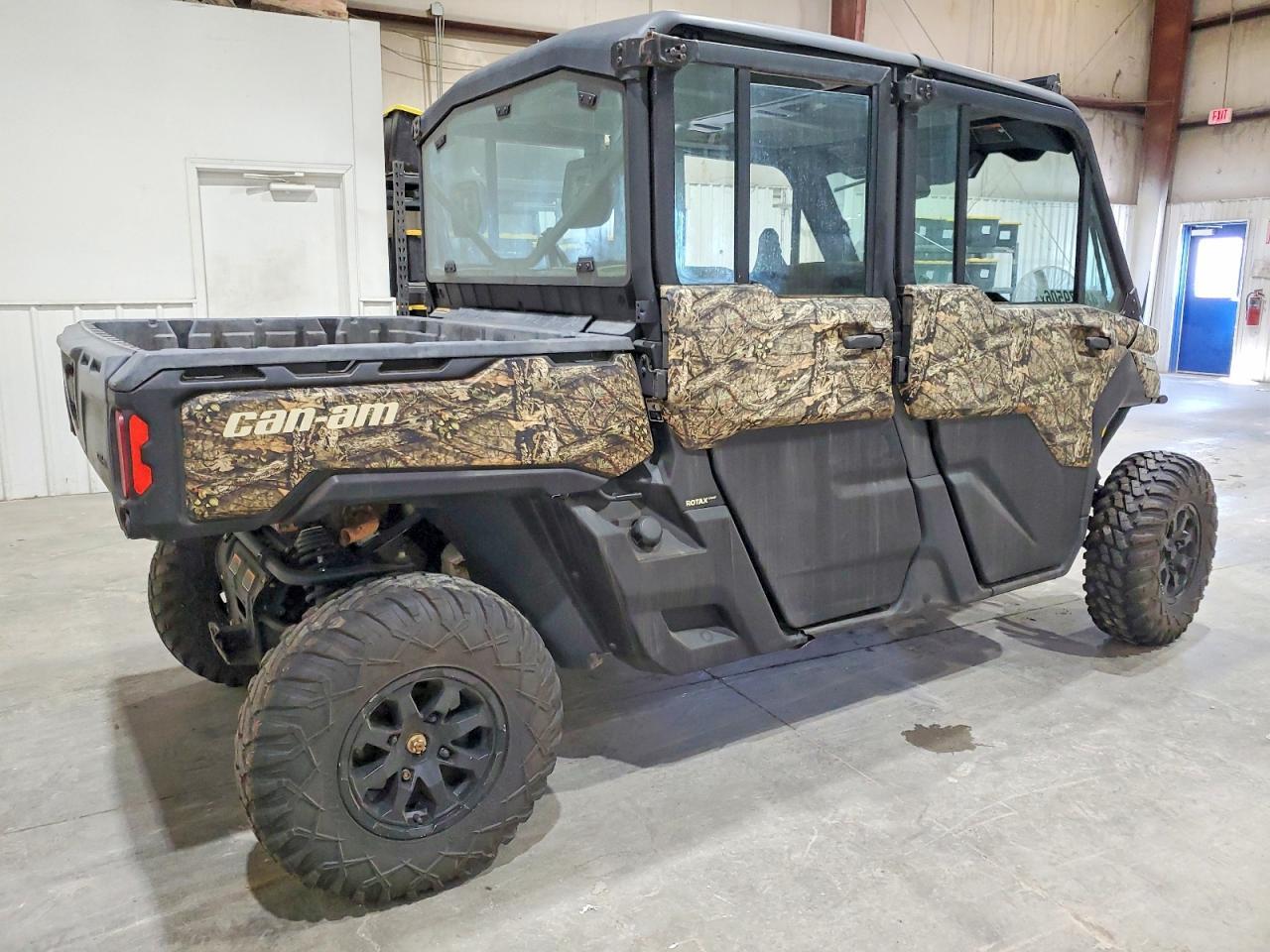 2022 Can-Am Defender Max Utility Vehicle