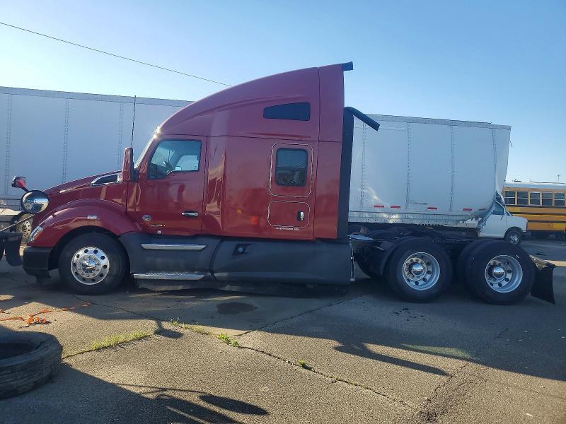 2020 Kenworth Construction T680