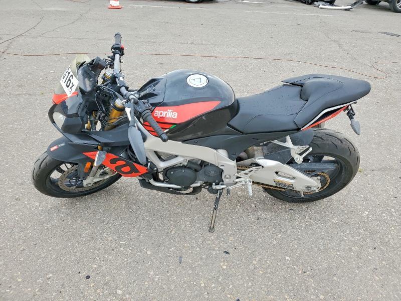 2017 Aprilia Tuono V4 1100 RR