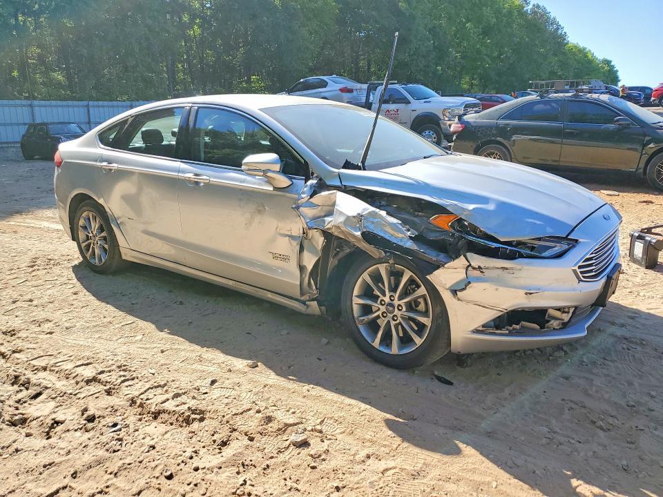 2018 Ford Fusion se Phev