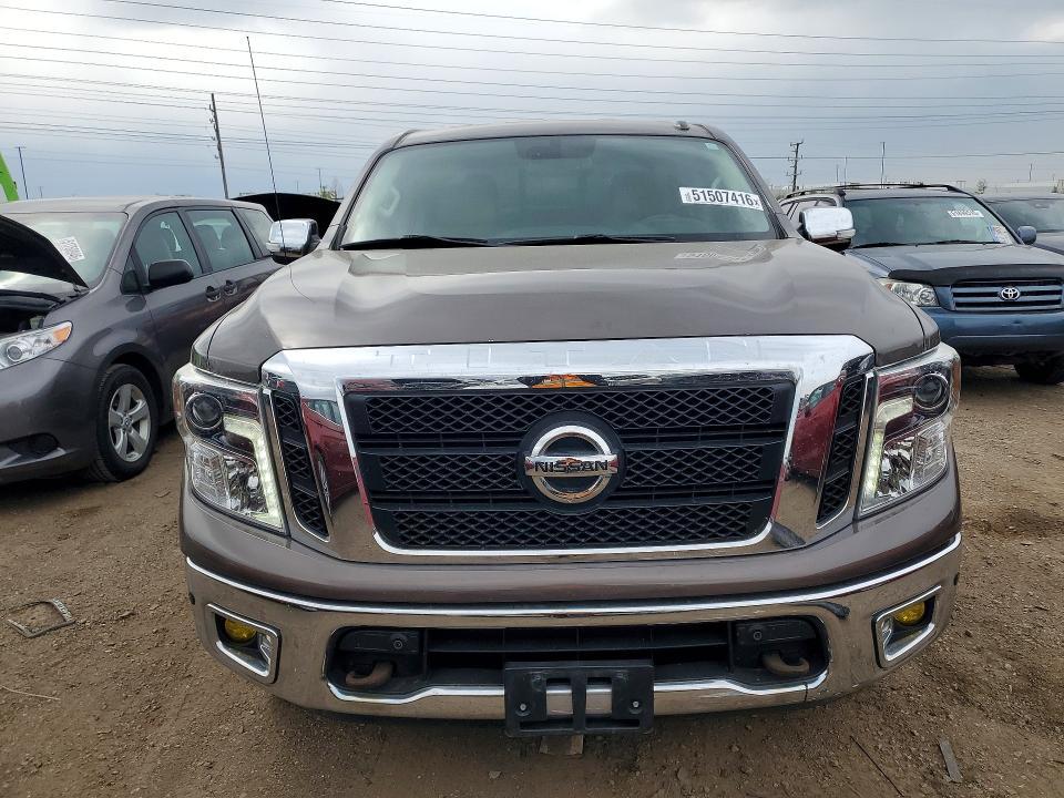 2018 Nissan Titan SL