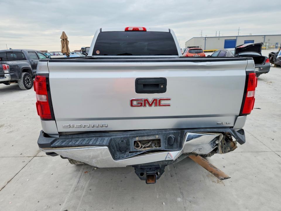 2018 GMC Sierra K2500 sle