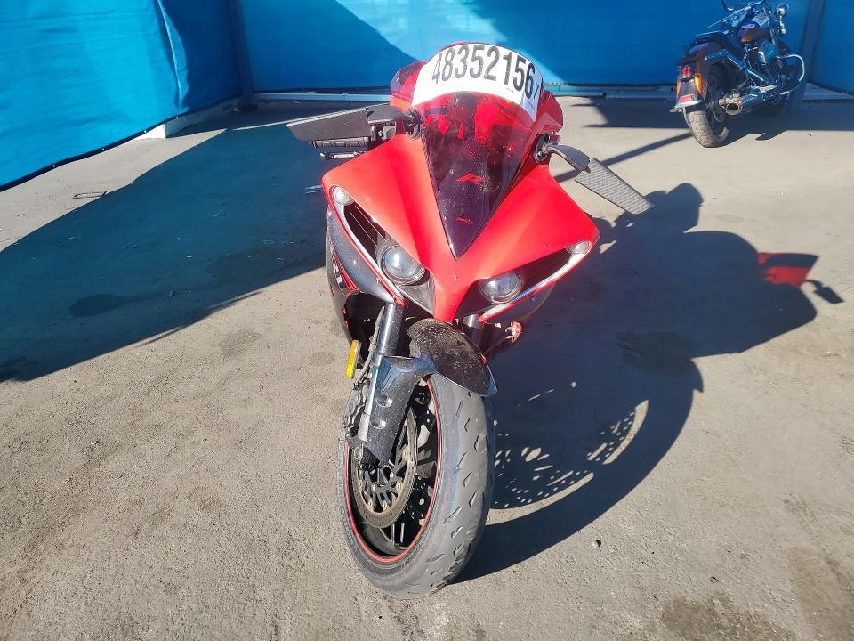 2014 Yamaha Yzfr1 c