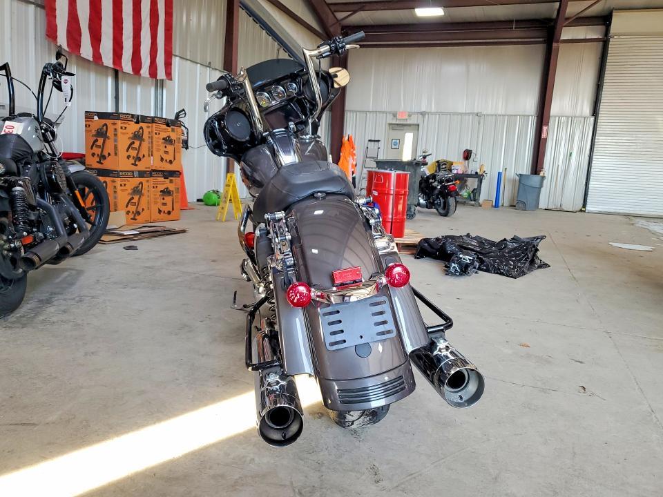 2023 Harley-Davidson Flhxs