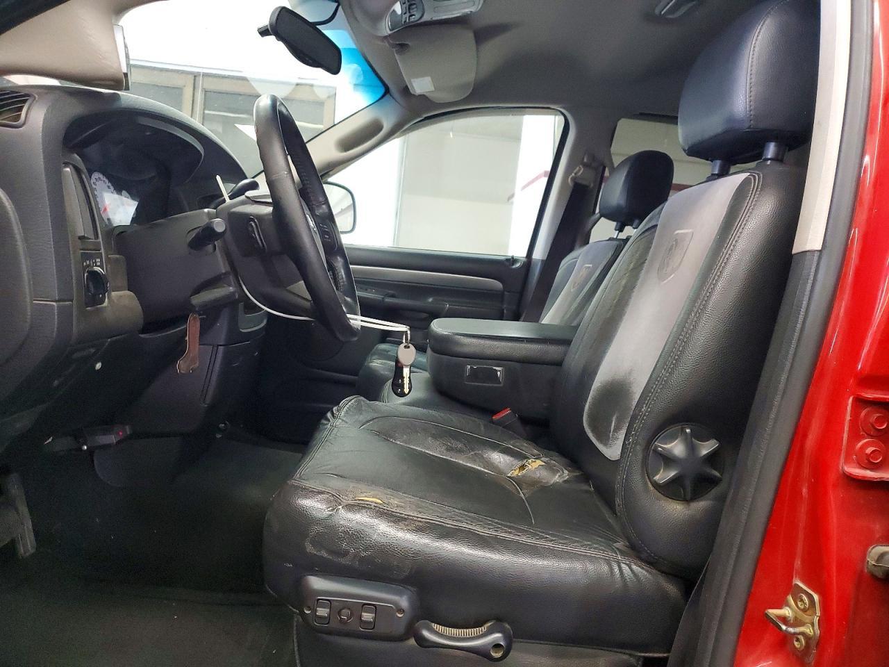 2004 Dodge RAM 2500 ST