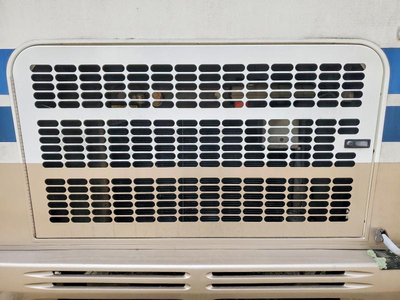 2002 Bounder RV