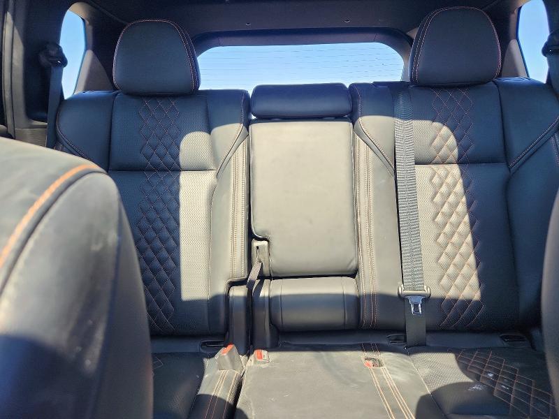 2024 Mitsubishi Outlander sel