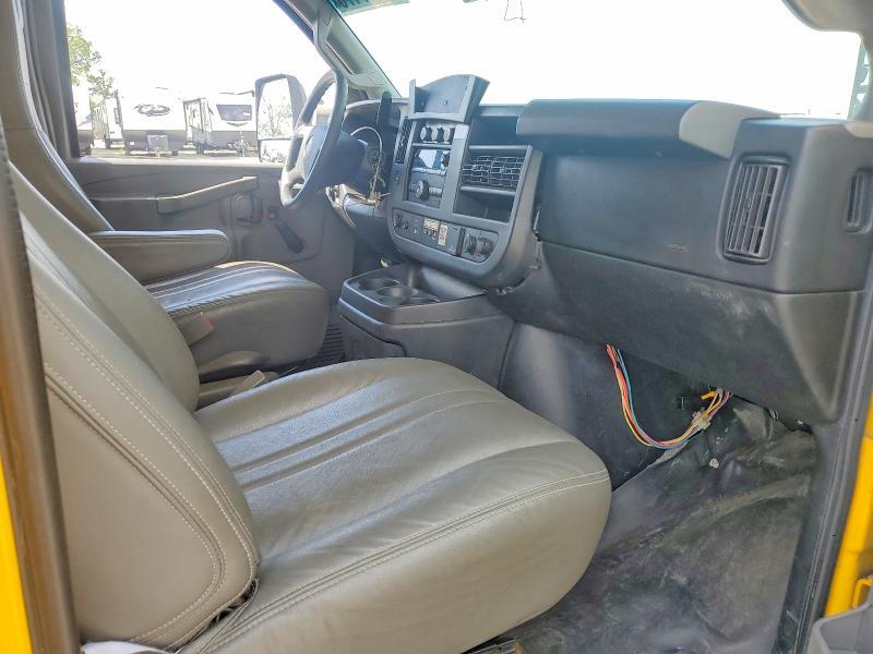 2018 GMC Savana Cutaway G3500