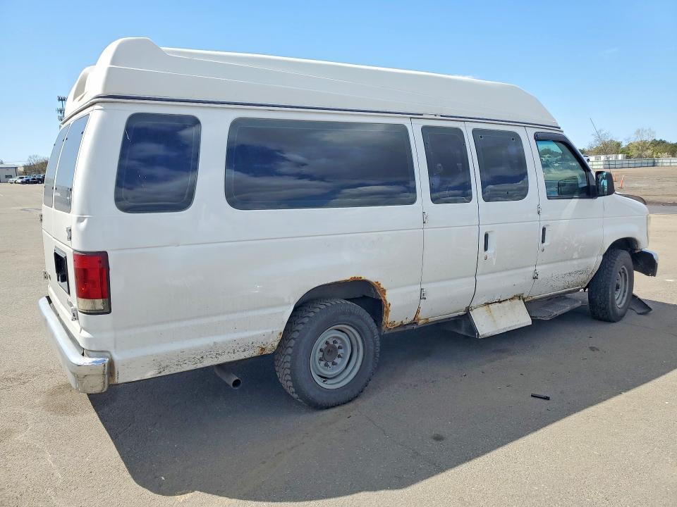 2010 Ford Econoline E250 Van