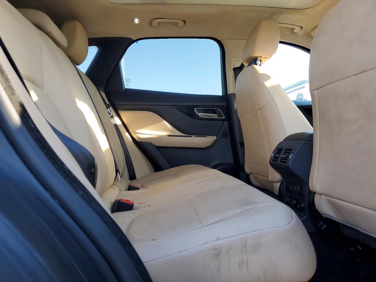 2020 Jaguar F-pace Premium