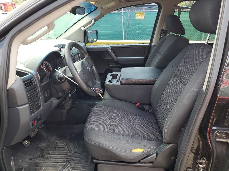 2012 Nissan Titan s