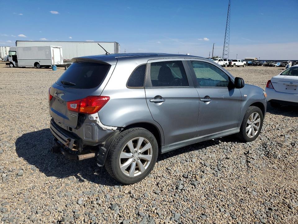 2013 Mitsubishi Outlander Sport es