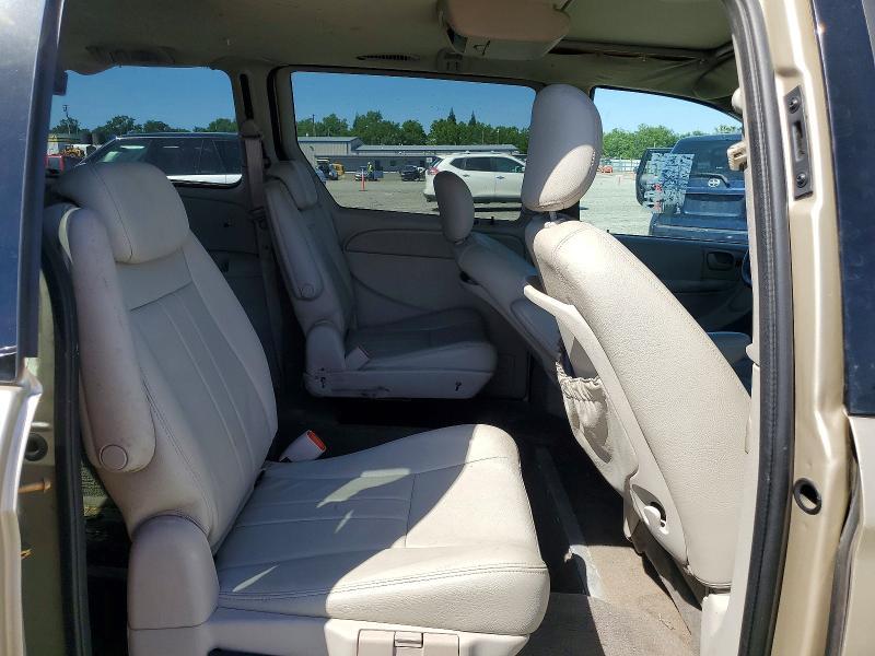 2006 Chrysler Town & Country Touring