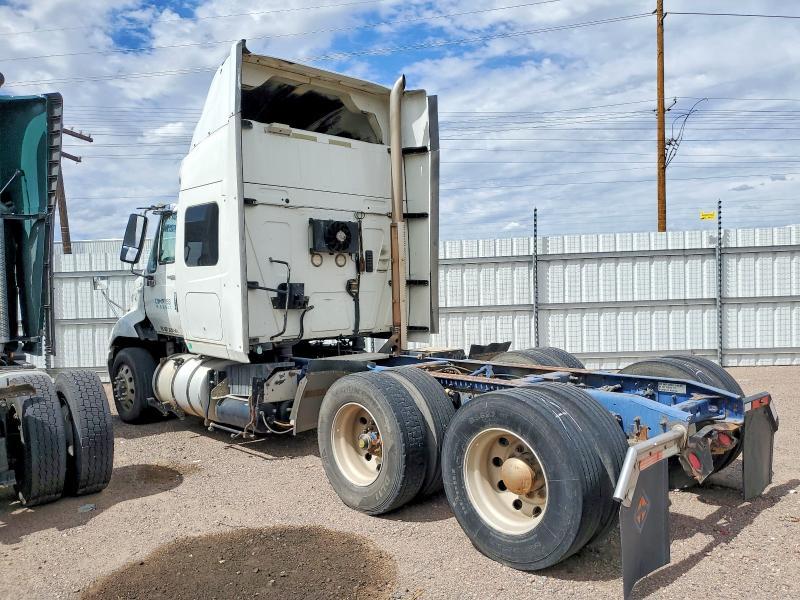 2013 International Lf677 Semi Truck