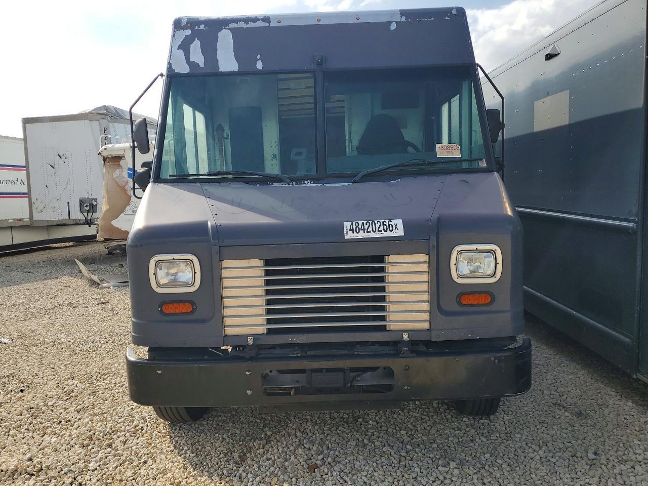 2020 Ford F59 Delivery Truck