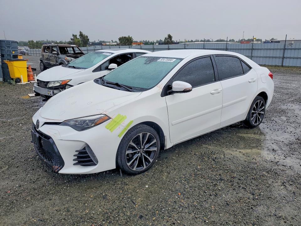 2017 Toyota Corolla se