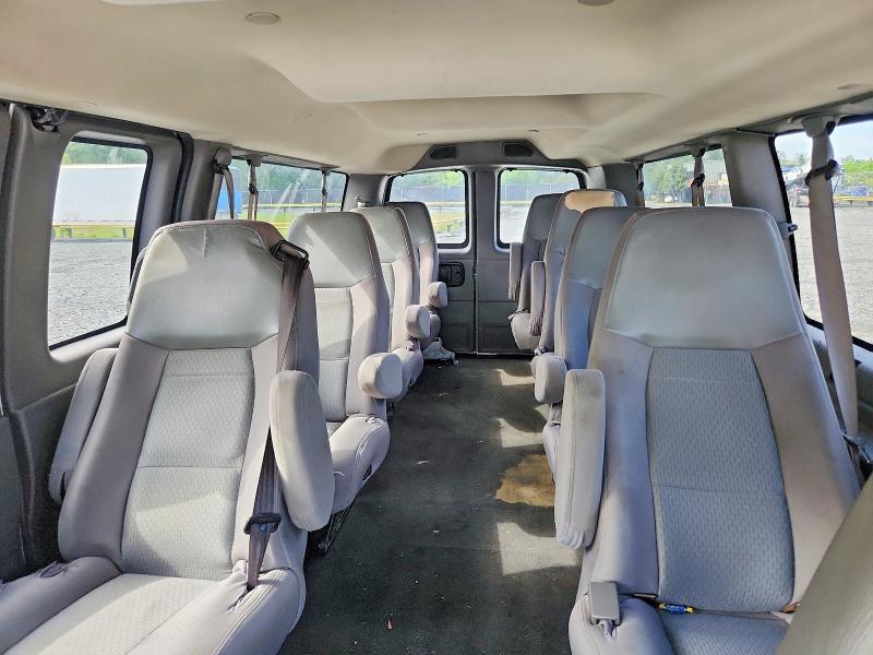 2016 Chevrolet Express G3500 LT